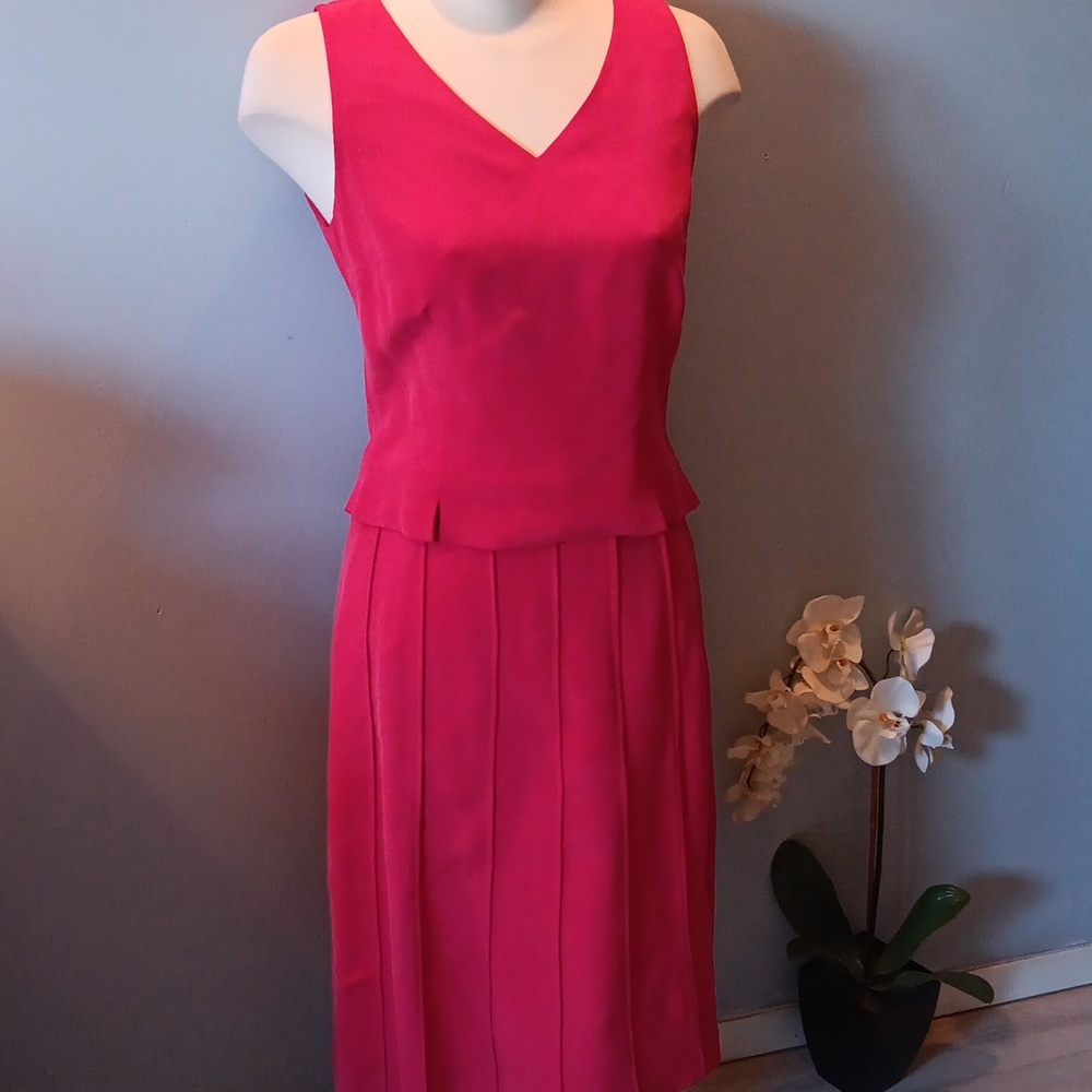 Bianca 2 piece silk skirt top set NWOT